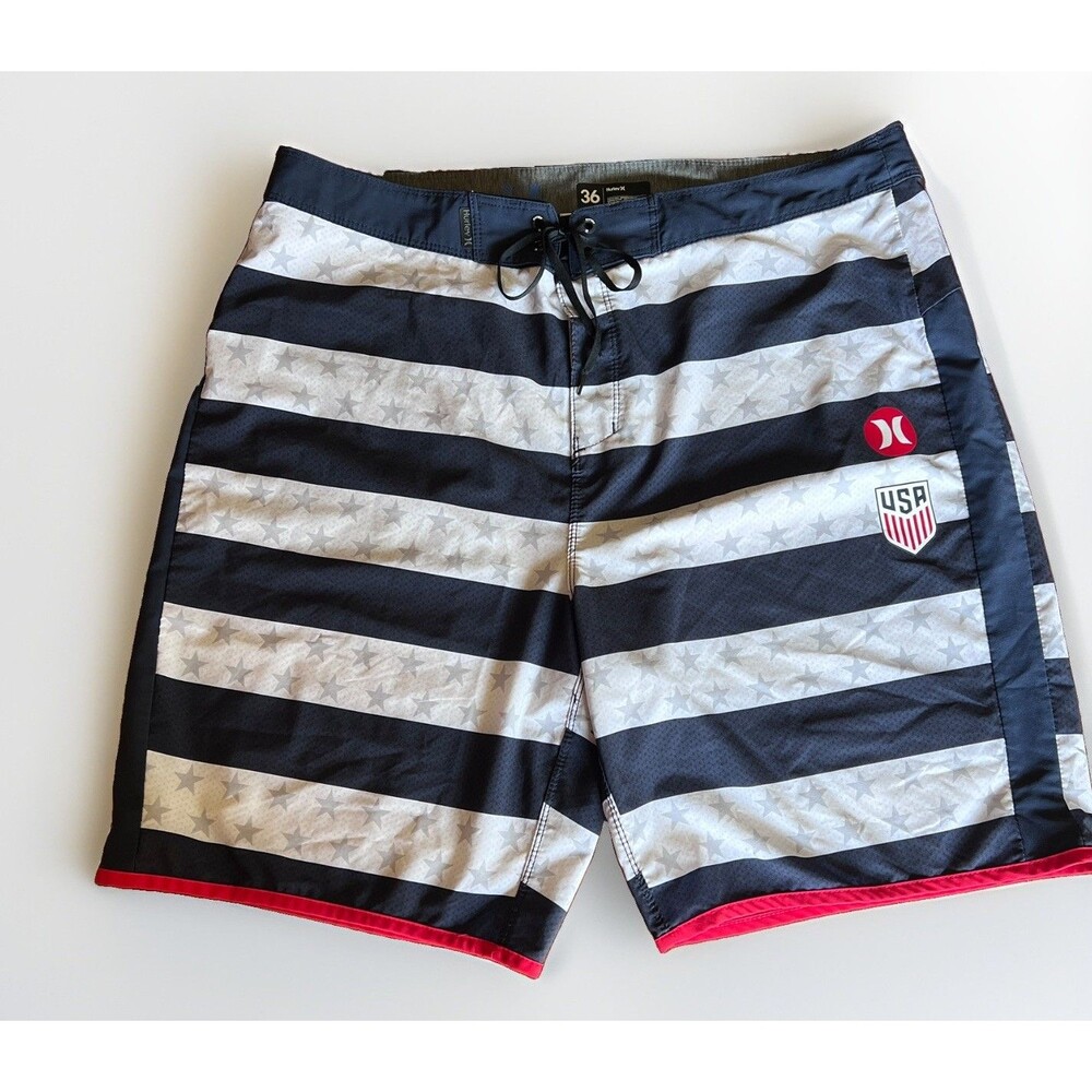 Hurley Phantom USA Home National Soccer Team Beach Shorts Size 36